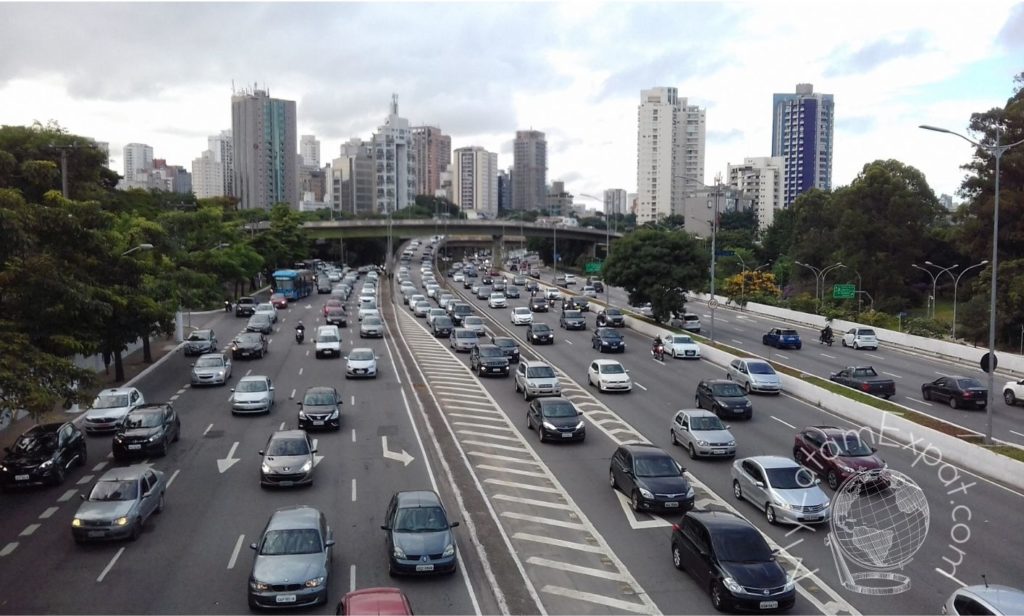 sao-paulo-brazil-driving